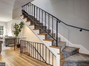 2528 Queen Annes Lane NW, Washington DC 20037