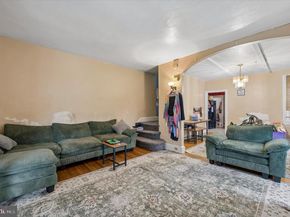 6813 N 7TH Street, Philadelphia PA 19126