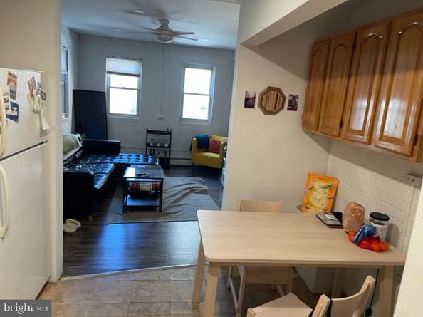 904 S 8TH Street, Philadelphia PA 19147