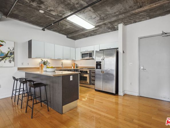 645 W 9th Street 617, Los Angeles CA 90015