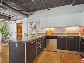 645 W 9th Street 617, Los Angeles CA 90015