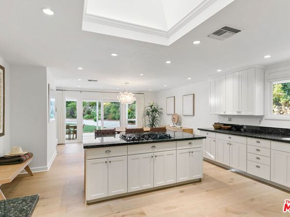 30751 La Brisa Drive, Malibu CA 90265