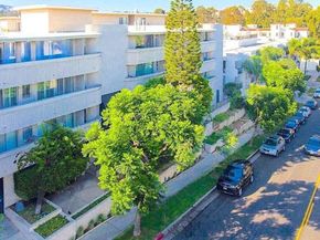 11645 Montana Avenue 323, Los Angeles CA 90049