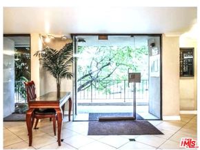 11645 Montana Avenue 323, Los Angeles CA 90049