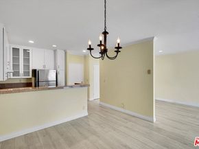 11645 Montana Avenue 323, Los Angeles CA 90049