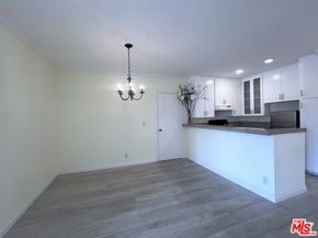 11645 Montana Avenue 323, Los Angeles CA 90049