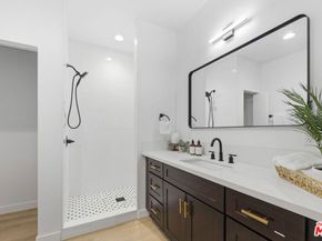 1189 1/2 Crenshaw Boulevard, Los Angeles CA 90019