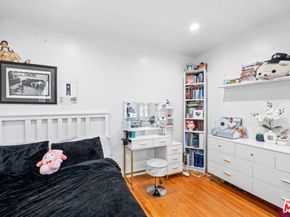 9232 S 8th Avenue, Inglewood CA 90305