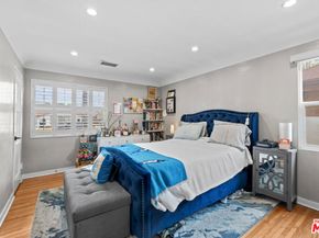 9232 S 8th Avenue, Inglewood CA 90305