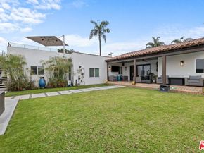 9232 S 8th Avenue, Inglewood CA 90305