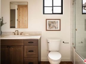 1108 E Mariposa Street, Altadena CA 91001