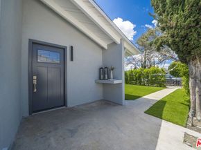5628 Cleon Avenue, North Hollywood CA 91601