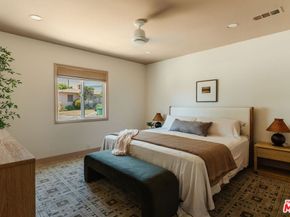 5910 S Kings Road, Los Angeles CA 90056