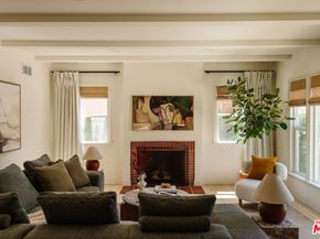 5910 S Kings Road, Los Angeles CA 90056
