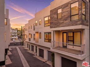 2111 N Cahuenga Boulevard 11, Los Angeles CA 90068
