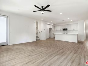 2111 N Cahuenga Boulevard 11, Los Angeles CA 90068