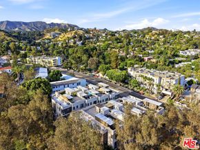 2111 N Cahuenga Boulevard 11, Los Angeles CA 90068