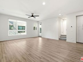 2111 N Cahuenga Boulevard 11, Los Angeles CA 90068