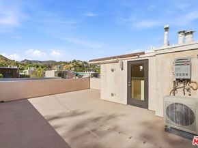 2111 N Cahuenga Boulevard 11, Los Angeles CA 90068