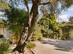 5863 Bonsall Drive, Malibu CA 90265