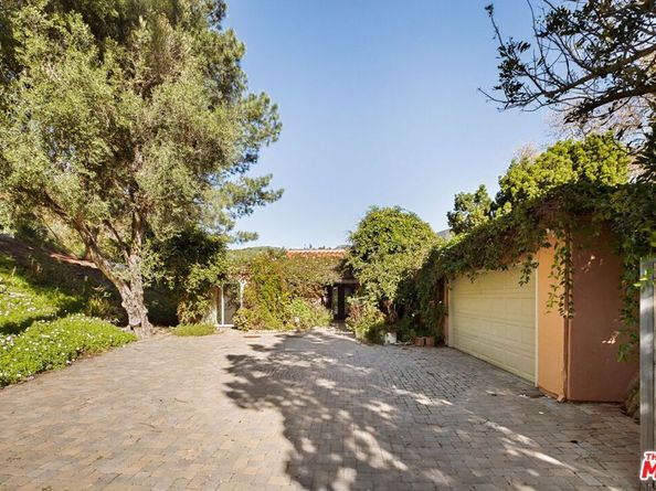 5863 Bonsall Drive, Malibu CA 90265