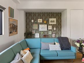 1/2 S Wilton Place, Los Angeles CA 90005
