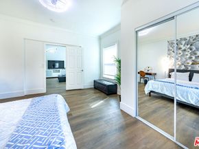 1820 W 22nd Street, Los Angeles CA 90018