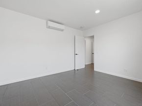 6463 Estrella Ave, San Diego CA 92120