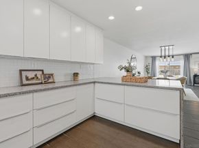 6463 Estrella Ave, San Diego CA 92120