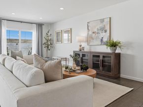 6463 Estrella Ave, San Diego CA 92120