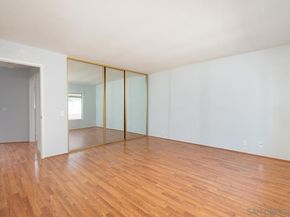 3286 Caminito Eastbluff 114, La Jolla CA 92037
