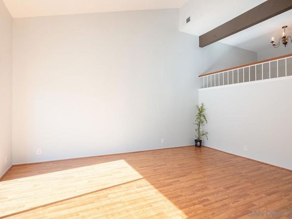 3286 Caminito Eastbluff 114, La Jolla CA 92037