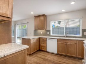 3532 Woodland Way, Carlsbad CA 92008