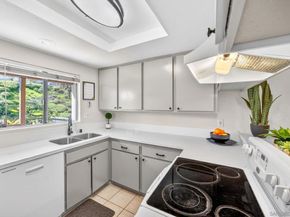 9757 Caminito Cuadro, San Diego CA 92129