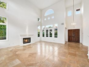 516 Camino Bailen, Escondido CA 92029