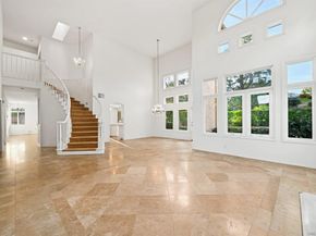 516 Camino Bailen, Escondido CA 92029