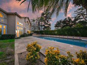 516 Camino Bailen, Escondido CA 92029