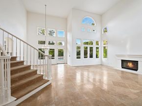 516 Camino Bailen, Escondido CA 92029