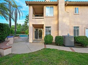 516 Camino Bailen, Escondido CA 92029