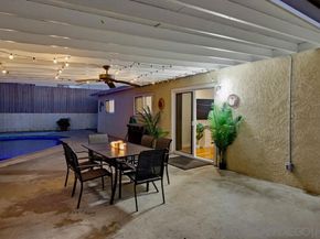 11038 Larkridge St, Santee CA 92071