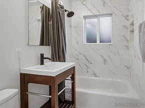 11038 Larkridge St, Santee CA 92071