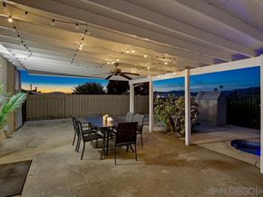 11038 Larkridge St, Santee CA 92071