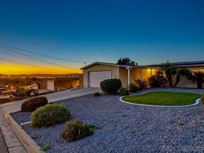 11038 Larkridge St, Santee CA 92071