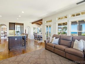 7970 Entrada De Luz E, San Diego CA 92127