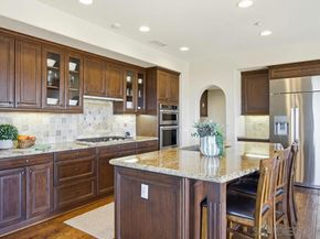 7970 Entrada De Luz E, San Diego CA 92127