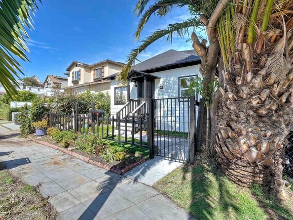 2548 Island Ave, San Diego CA 92102