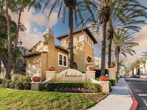 3710 Mykonos Ln 172, San Diego CA 92130