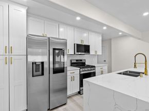 6144 Pontiac St, San Diego CA 92115