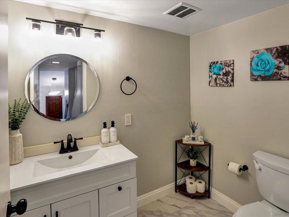 6786 Caminito Del Greco, San Diego CA 92120