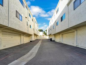 6786 Caminito Del Greco, San Diego CA 92120